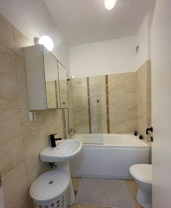 Pacii apartament de inchiriat 2 camere