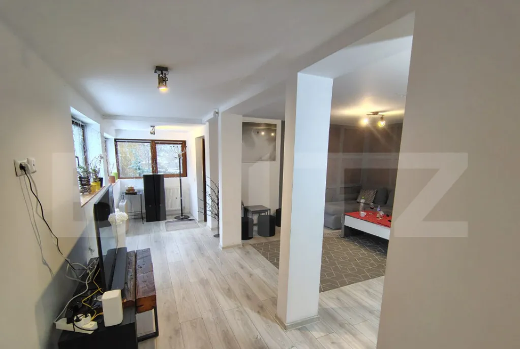 Cabana cocheta 4 camere 130 mp utili 180 mp teren in S