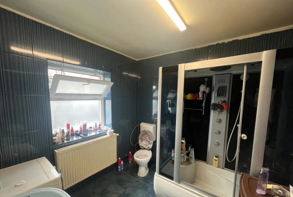 Casa complet mobilata si utilata 468 mp teren Bariera