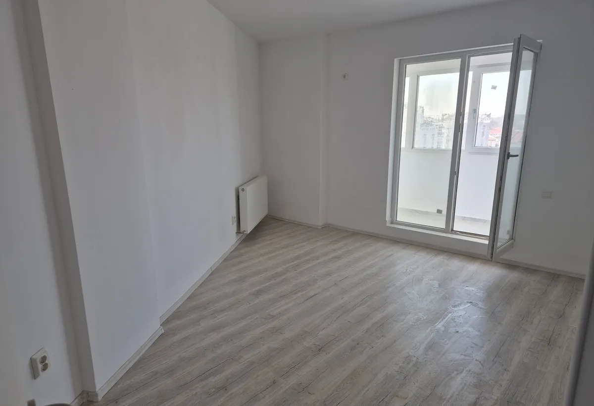 Militari zona Lidl Uverturii str Stupca 25 35 geam tripan Veka ct