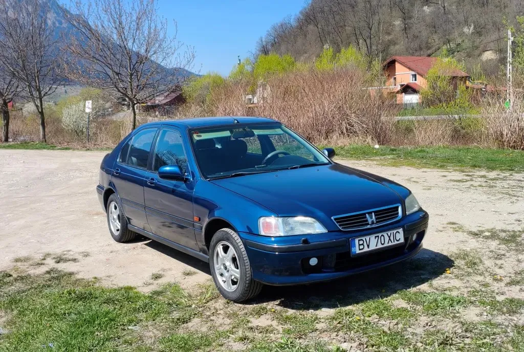 Honda Civic mb4 fastback 2 400 eur