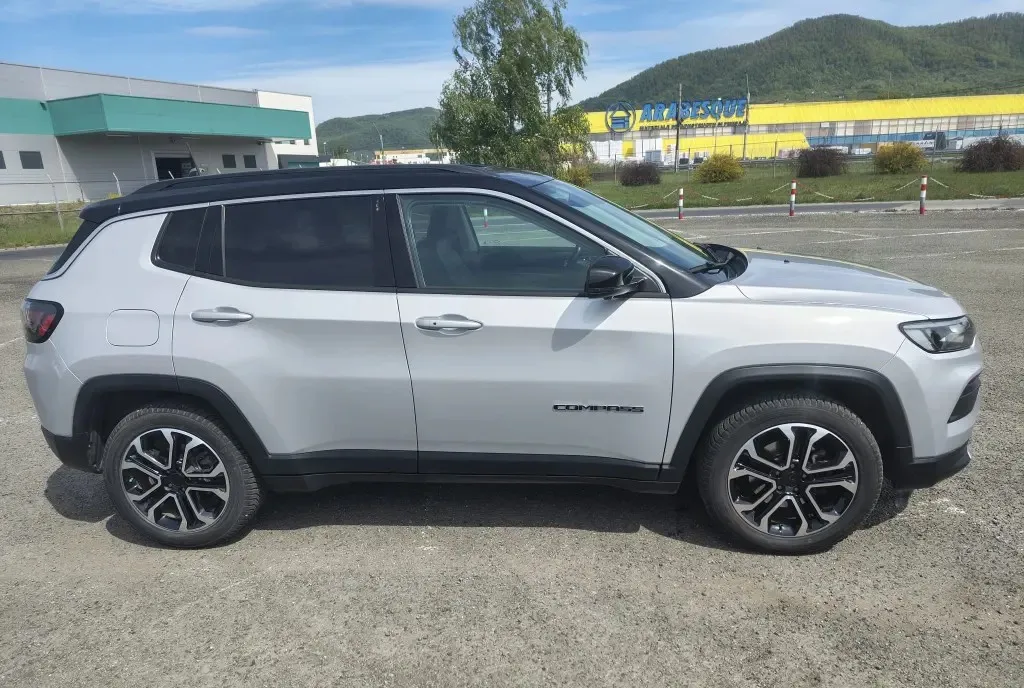 Jeep Compass 2022 - Hybrid 1 5 MHEV 130 CP Full Option 20 750 eur