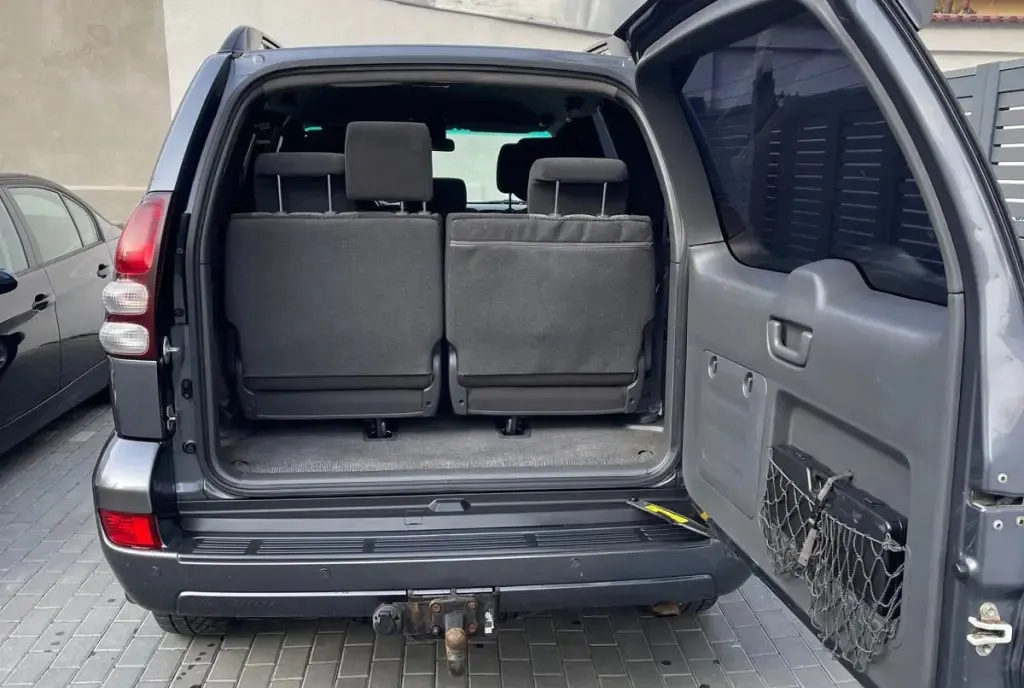 Toyota Land Cruiser D-4D Automatik 16 000 eur