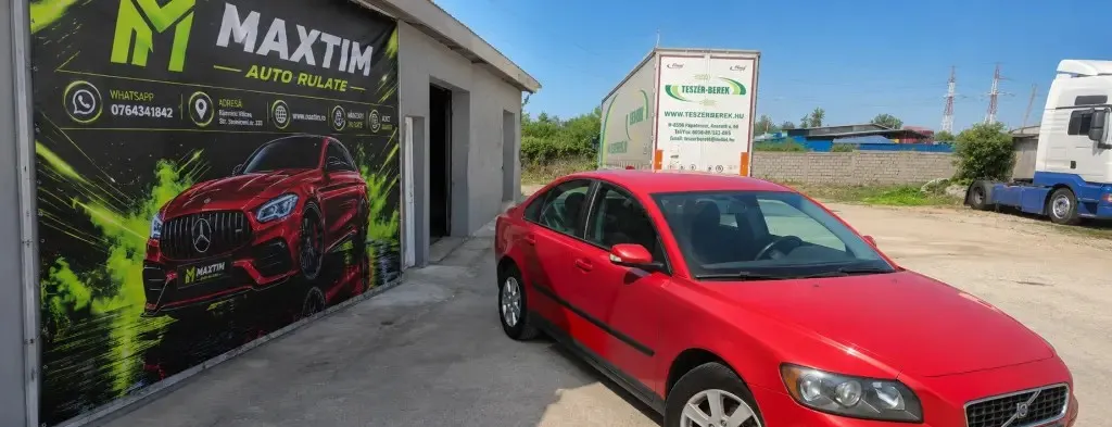 Volvo s40 1 6 kinetic 2 390 eur