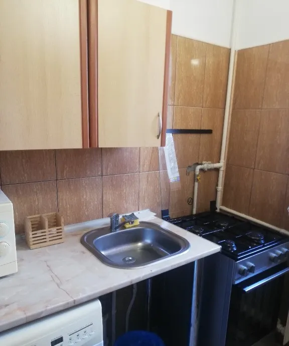 Garsoniera de vanzare in Ploiesti str Gageni