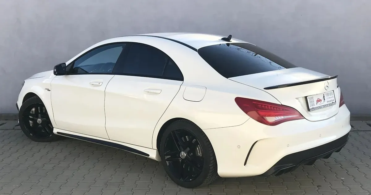 Mercedes Benz cla 45AMG