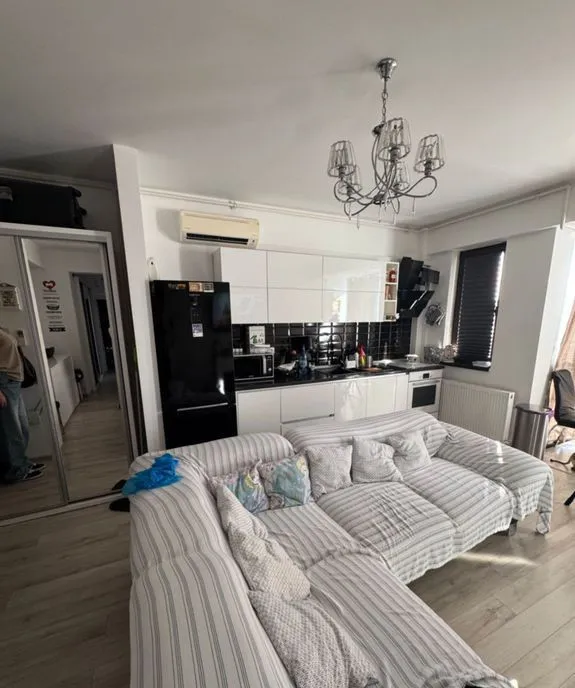 Apartament 2 camere transformat in 3 Tomis Plus