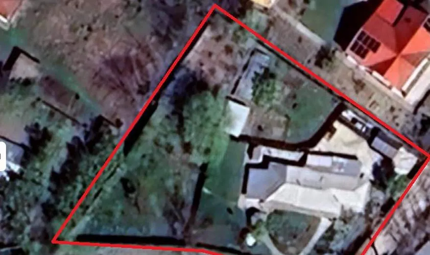 Gorneni pe DN6/E70 1600mp casa la sosea langa Bucuresti panouri solare