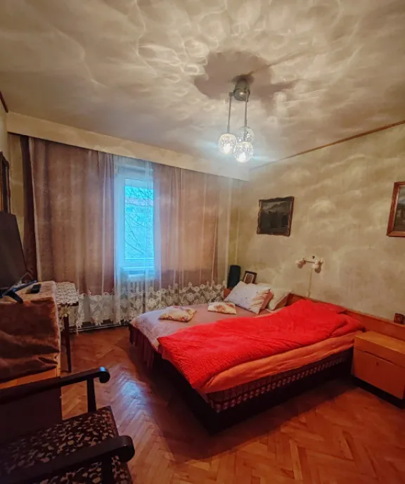 4 camere spatioase 85 mp 2 bai - mobilat zona Spitalu