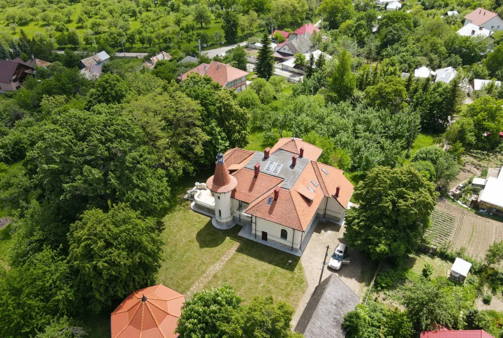 rara la Varatec Neamt - ansamblu privat c