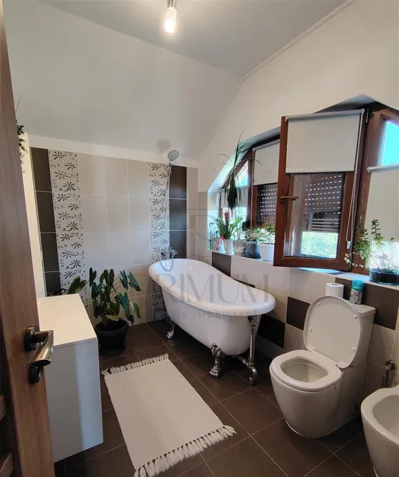 Ghiroda Casa 5 camere mobilata utilata d