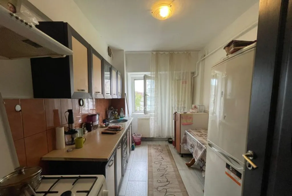Apartament cu 1 camera decomandat zona Pacurari Iasi