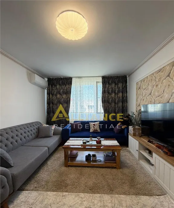 Metrou 1 Decembrie Apartament 4 camere 2 bai Gata de mut