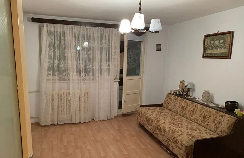 Grivita Piata Chibrit Metrou 1 Mai Bd Ion Mihalache