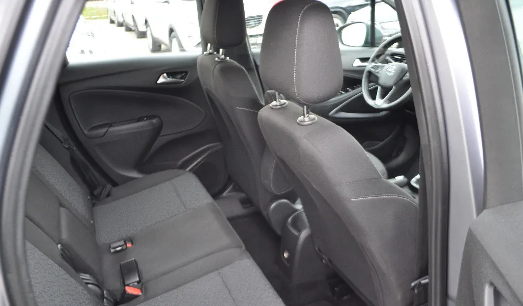 Opel Crossland X 1 2i -benzin 8 999 eur
