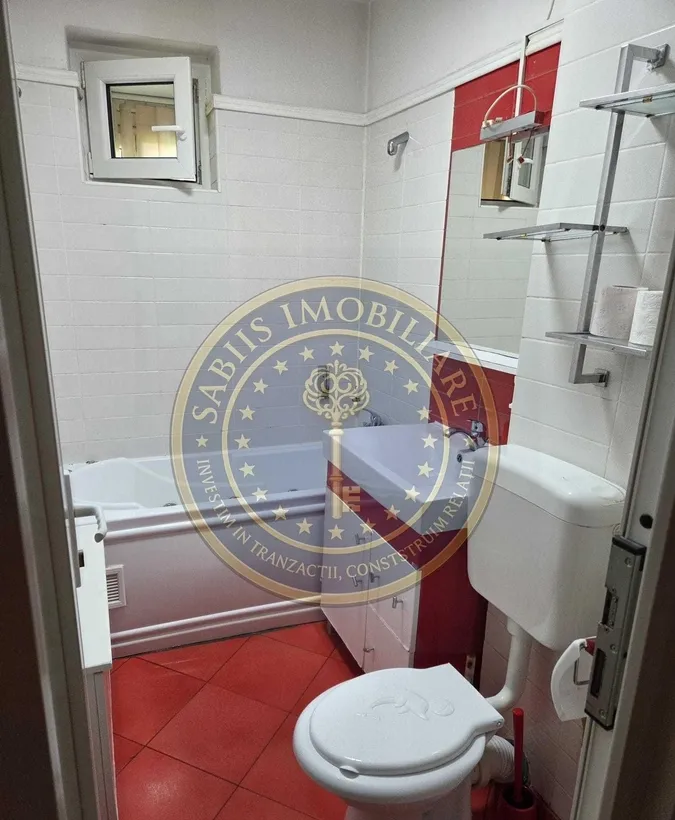 Moghioros 2 camere chiar langa parc piata metrou tramvai 41