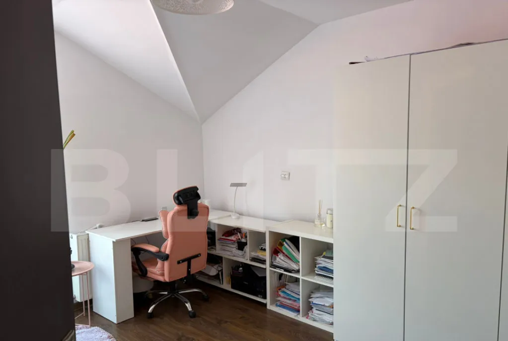 Apartament 4 camere 3 Niveluri 108 mp La Cheie Imobil nou