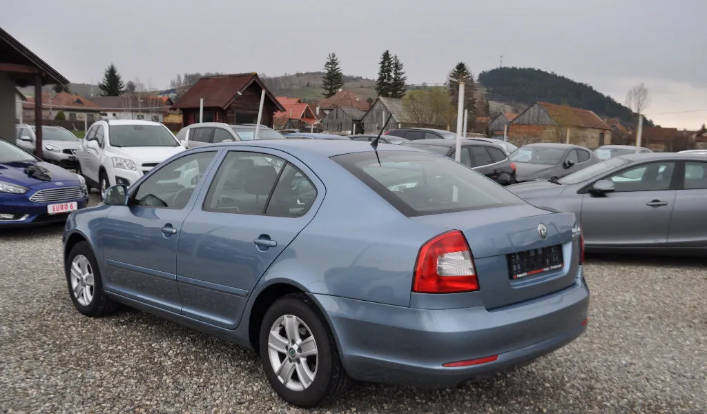 Skoda Octavia 1 6Tdi 5 550 eur