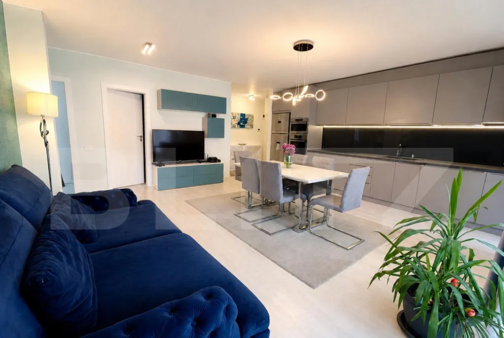 Apartament 2 camere etaj intermediar cu parcare Dambul R