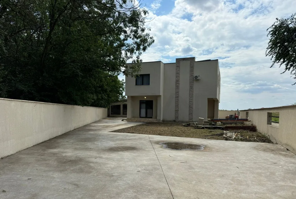 Apartament 2 Camere I De I Chibrit