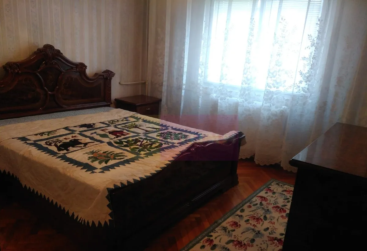 Vanzare apartament 3 camere zona Vitan Mall