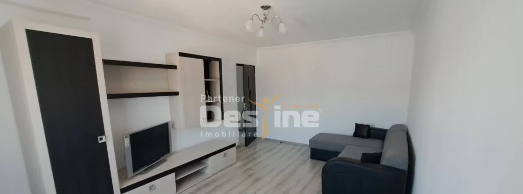 Apartament 1 camera Podul de fier utilat si mobilat