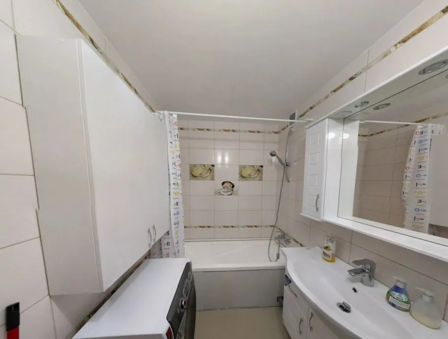2 camere in zona Complex Studentesc