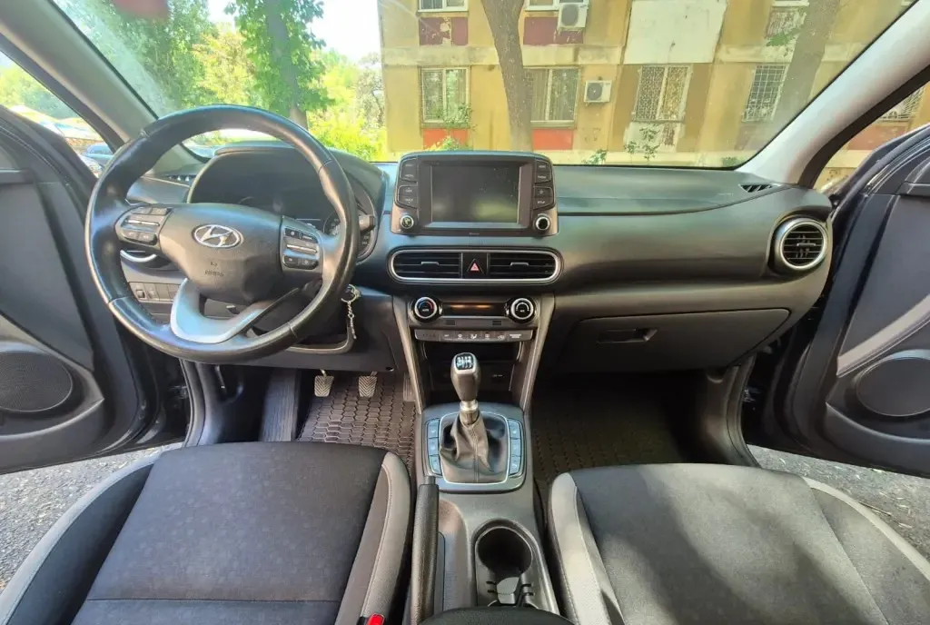 HYUNDAI KONA 2019 13 500 eur