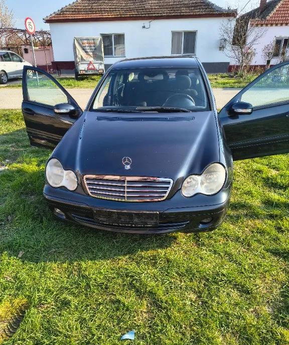 Mercedes-Benz C200 CDI 1 400 eur