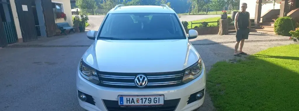 Volkswagen Tiguan AWD DSG 11 800 eur