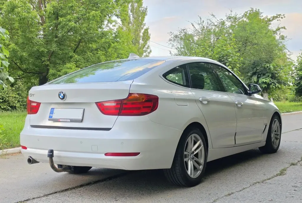 BMW seria 320 GT gran turismo automata 7 999 eur