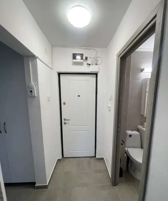 Drumul Taberei 2 camere Romancierilor 39mp etaj 2 mobil