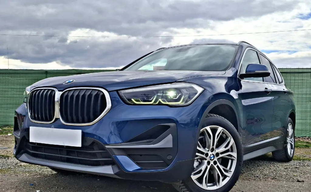 Bmw X1 2 0 4x4 Xdrive 17 999 eur