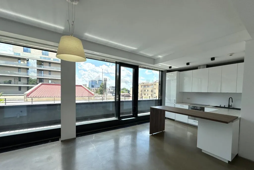 Apartament duplex 3 camere cu loc de parcare Floreasca Ra