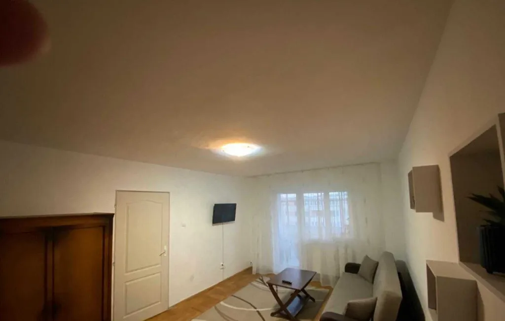 Apartament 2 camere Centrul Civic Zizin
