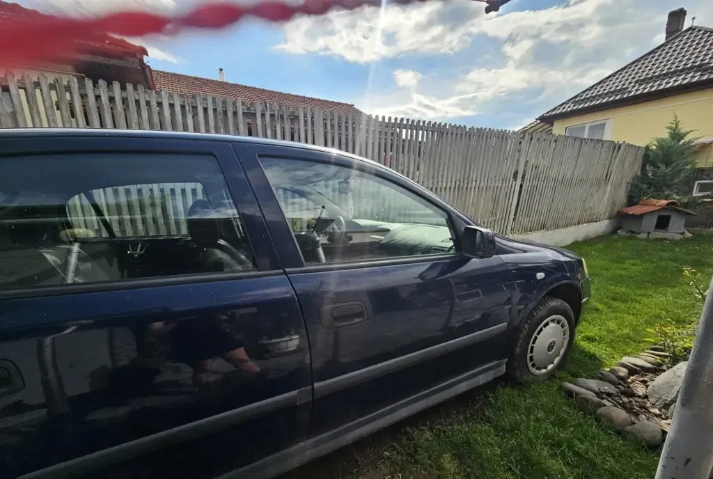 Opel astra 2002 1 2 Dezmembrari 600 eur