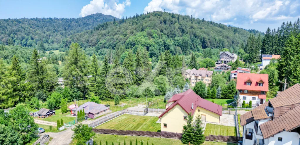 Vila spatioasa D P M pe teren de 1 000 mp - Predeal
