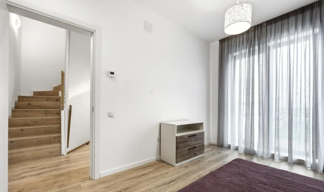 Pipera Vila 2026 Prima inchiriere 120 mp utili 30 mp curte proprie 4 camere 3 bai