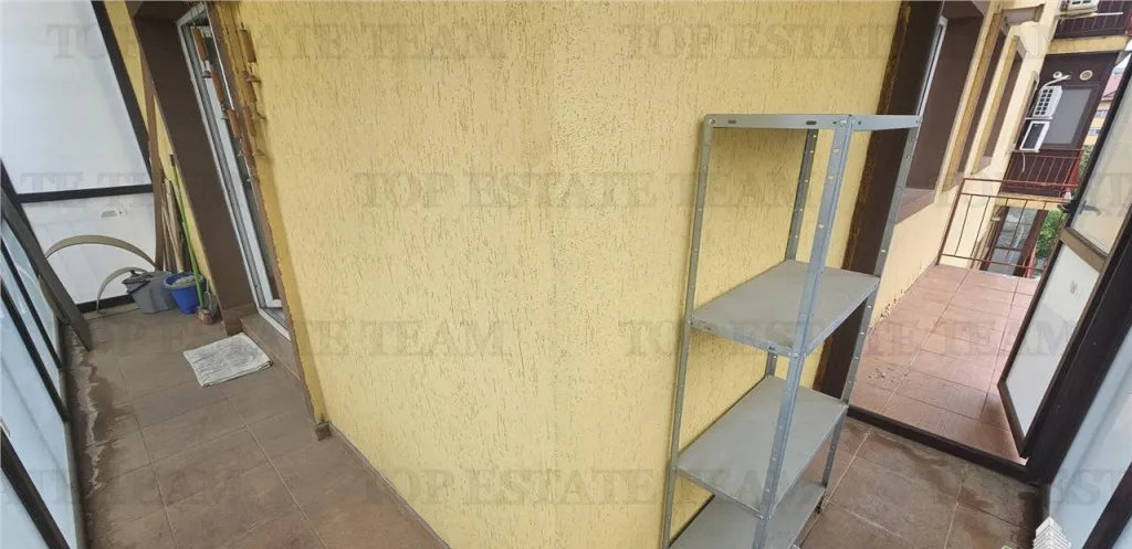 Vila 6 camere P 1 M in Prelungirea Ghencea