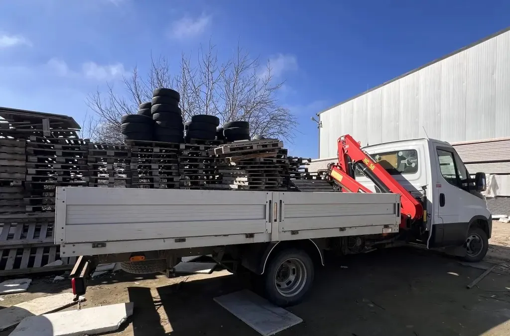 Autoutilitara iveco daily 35 c15 carosare macara il87grp 17 040 eur