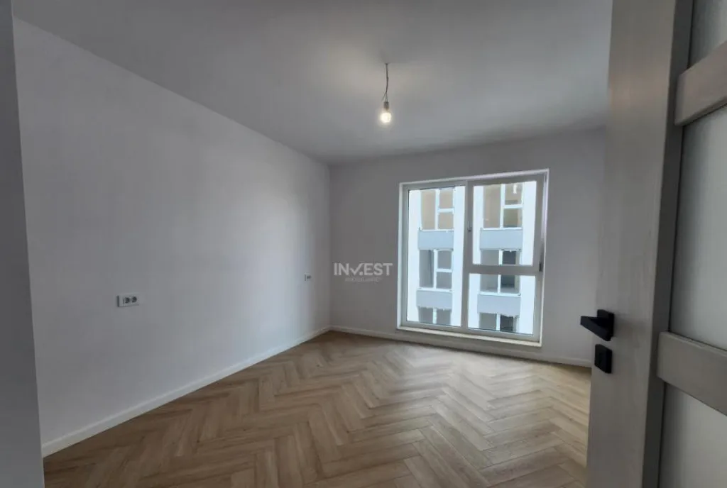 Apartament cu 2 camere etaj 1 decomandat nicolina cug B