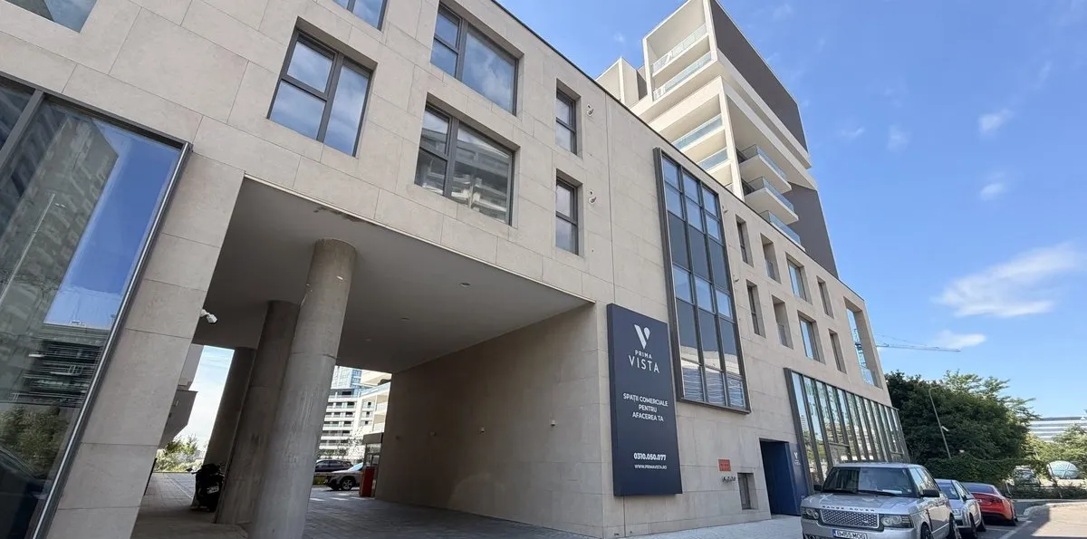 3 camere prima vista Pipera Fabrica de Glucoza