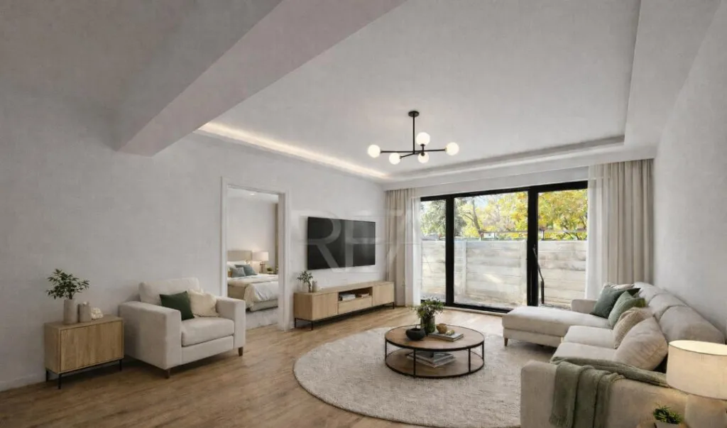 3 camere luminos cu gradina Ultracentral