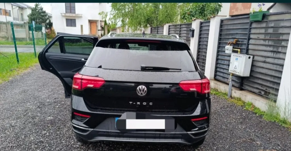 Volkswagen T-Roc 1 0 TSI bull 2018 bull 89 500 km bull Impecabil 16 500 eur