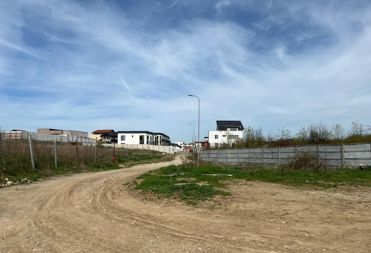 Pantelimon Lebada str Sinaia teren 24 750 mp