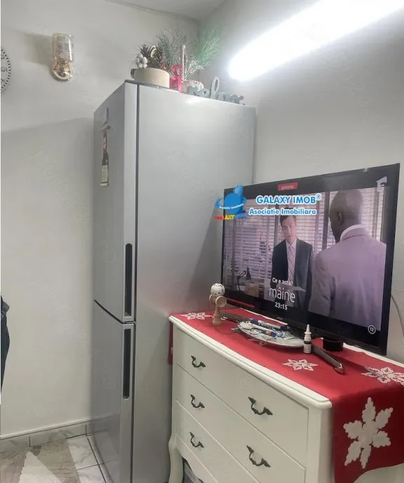 Apartament 2 camere decomandat etaj 3 an 1981 I Titan