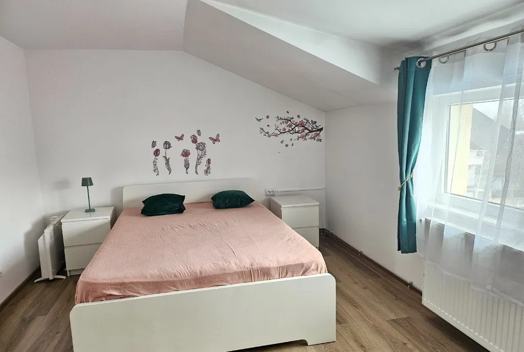 Ap 3 cam in vila Gavana mobilat si utilat 380 euro