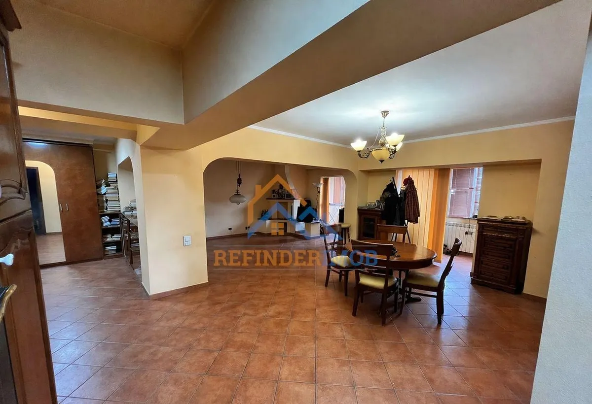 Decebal Vanzare 2 camere 99mp