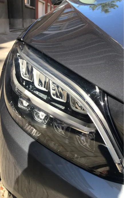 Mercedes C200 argintiu 39 099 eur