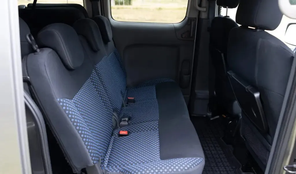 Nissan NV200 Evalia Tekna 1 5 dCi 110 CP 7 Locuri 8 990 eur